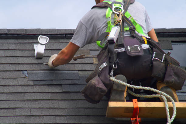 Best Commercial Roofing Services  in Independence, WI